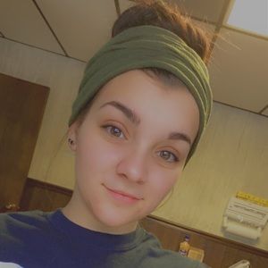 Meet your Posher, Gabriella